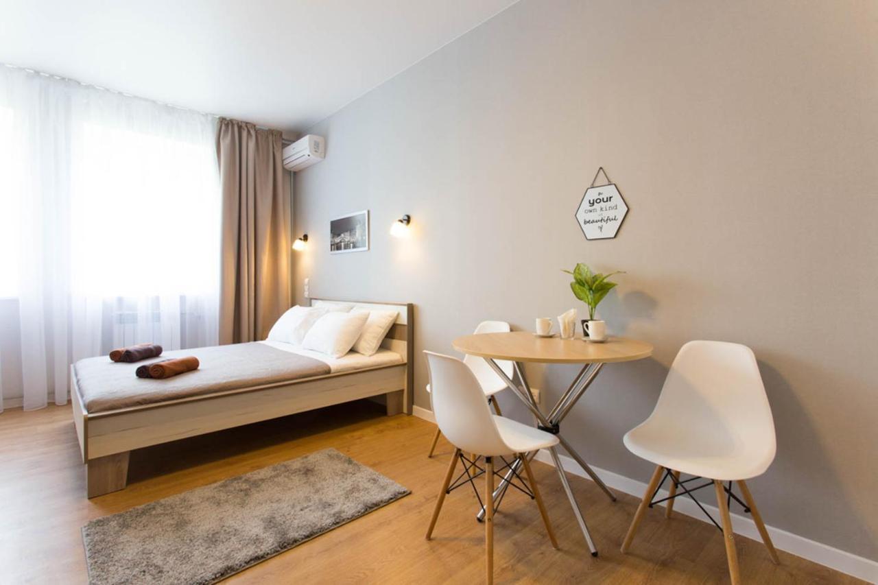 Modern Studio, Metro Yaroslava Mudroho And Universytet - Chernyshevska Str 95-2 خاركيف المظهر الخارجي الصورة