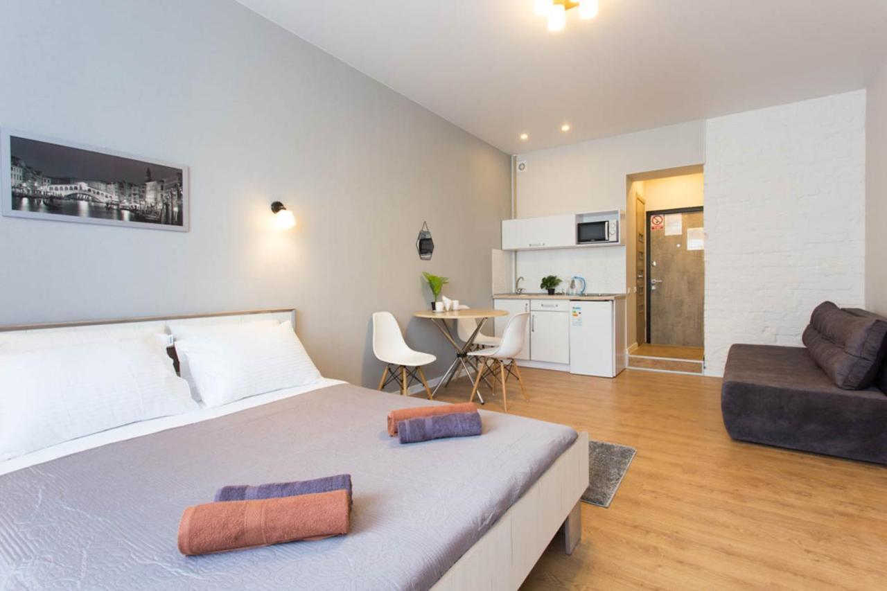 Modern Studio, Metro Yaroslava Mudroho And Universytet - Chernyshevska Str 95-2 خاركيف المظهر الخارجي الصورة